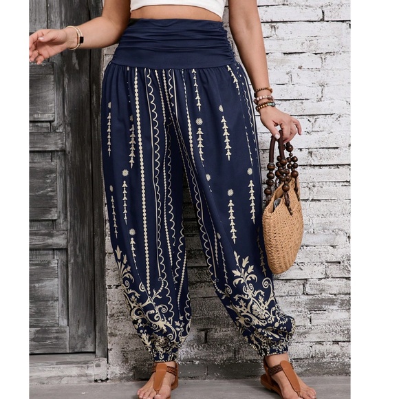 Plus Print Stretchy Waist Jogger Pants - Picture 2 of 4